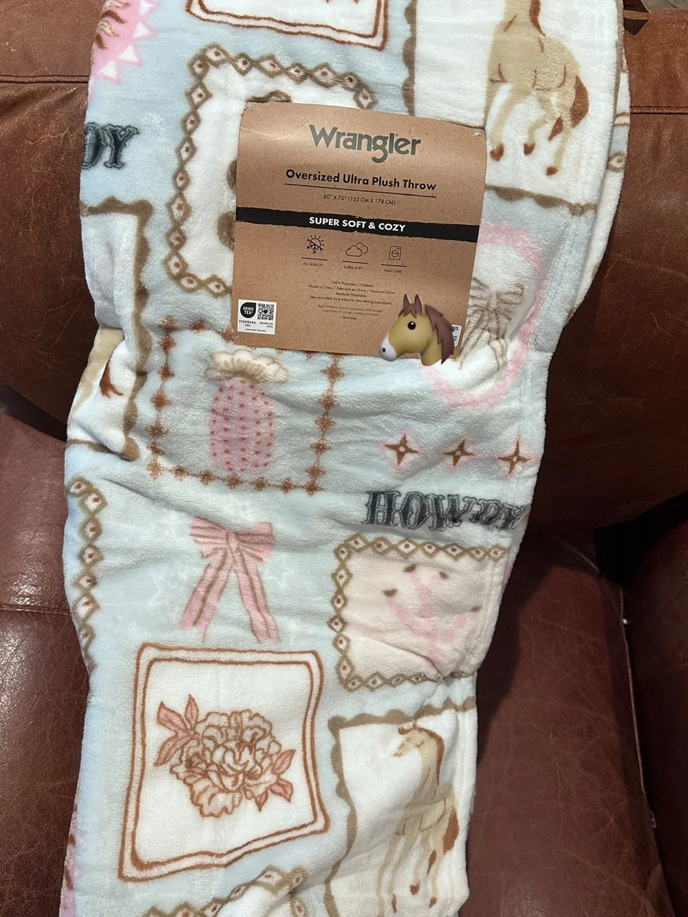 Wrangler Pink, Blue and Cream Western Horse Set